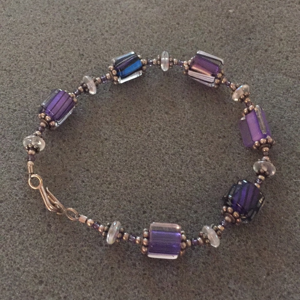 Purple Beaded Bracelet - Picture 13 of 13